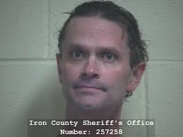 Why Did a Father of 16 Hire a Dark-Web Hit Man?