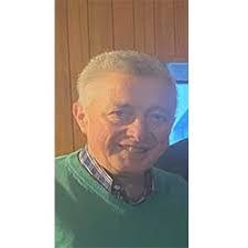 Maura Lowry's Instagram, Twitter & Facebook