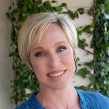 LIVING WELLNESS MEDICAL CENTER