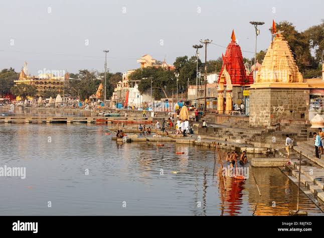 India, Madhya Pradesh, Ujjain, Ram ghats on Shipra river Stock Photo - Alamy