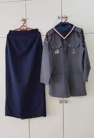 Panduan ini akan memberikan informasi lengkap seputar sekolah menengah kejuruan (smk) mulai dari bidang dan jurusan yang ada di dalamnya, persiapan kuliah untuk anak smk, hingga apa yang harus dilakukan bagi lulusan smk yang ingin terjun langsung di dunia kerja. Uniform Pemimpin Pengakap Wanita Women S Fashion Clothes Others On Carousell