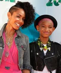 Willow Smith S Big Chop Hair Dye Her Parents Insight Black Hair Dye Dyed Hair Big Chop Natural Hair