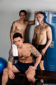 Double Penetration Archives - Nude Men, Nude Male Models, Gay Selfies & Gay  Porn