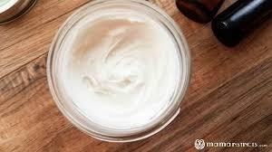 A simply decadent whipped body butter recipe made with natural ingredients. Diy Body Butter Recipe That Is Not Greasy And Absorbs Fast Mama Instincts