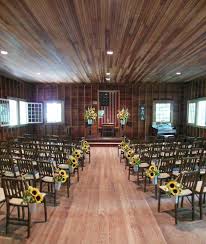 Large columns, pedestals and garden stands are excellent ways to highlight floral. Fabulous Wedding Flowers April Newsletter Flower Shop Network