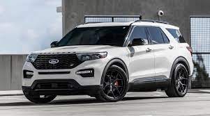 Ford has unveiled new black and white special editions of its popular fiesta and ka hatchbacks. Star White Ford Explorer St Looks Charming Riding On 22 Inch Satin Black Wheels Autoevolution