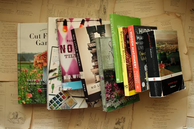 The Best Books I Read in 2017 | Little Book, Big Story