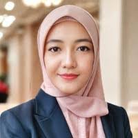 Anastasia Abraham's Instagram, Twitter & Facebook