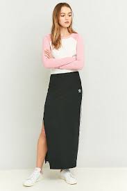 Choisissez simplement des jupes chic et à la mode dans votre style personnel chez milanoo. Adidas Originals Jupe Longue A 3 Rayures Noire Urban Outfitters Fr