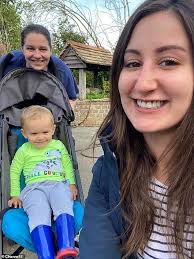 Single mother says she'd rather eat sausage sandwiches after being cooked  posh meal by private chef