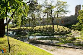 Adapostind o sumedenie de atractii si obiective turistice variate, orasul. Parcul General Dragalina Din Drobeta Turnu Severin Obiective Turistice MehedinÅ£i DeÈ™tepÈ›i Ro