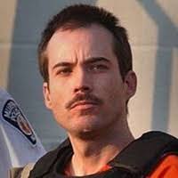 Daryl Cryer's Instagram, Twitter & Facebook