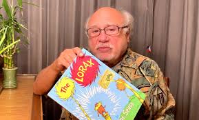 31 688 просмотров 31 тыс. Watch Danny Devito Reads Dr Seuss The Lorax On Earth Day Ew Com