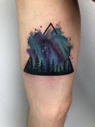 Northern Lights By Ella Kettunen At Turku Tattoo P Ella Kettunen Lights Northern Northernlights Tattoo Himmel Tattoos Natur Tattoos Nordlicht Tattoo