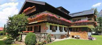 Gastehaus Heimenhof Oberstdorf Zimmer Und Ferienwohnungen Fur Ihren Urlaub Ferienwohnung Gastehaus Ferien