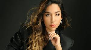 Quién es la CEO influencer que heredó un negocio de la salud: la siguen  desde Maslatón hasta Alberto Fernández