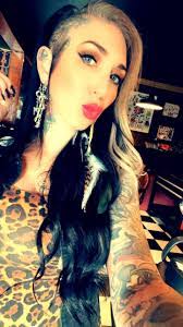 Lana Bray's Instagram, Twitter & Facebook