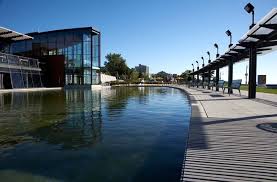 Waterfront Weddings Wedding Venues In Burlington Ontario Canada Spencer S At The Waterfront Wedding Waterfront Wedding Venue Wedding Venues