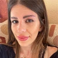 Elly Minor's Instagram, Twitter & Facebook