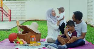 Ada beberapa tanda keluarga sebagai keluarga yang bahagia. Resepi Membina Sebuah Keluarga Bahagia Mari Amalkan