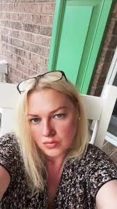 Deanna Beck Whicker (@deannabeckwhicker)