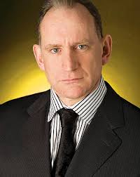 Robert Flatley : Deutsche Bank