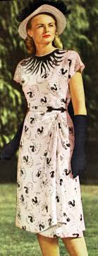 Wrap Dress 1947 I Would Wrap Myself In This Frock And Accessories All Day Long Such Wonderful Sty 1940s Fashion Dresses 1940s Fashion 1940s Dresses