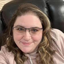 Wendy Sprecher's Instagram, Twitter & Facebook