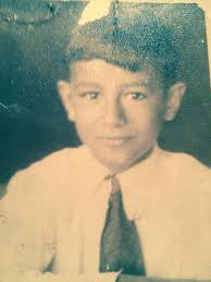 Taking you'ns way back...maybe some of you have a relative in this picture  & thought I'd share this photo from my uncle, and his schoolboy writing.  Unlike my dad, he was studious.