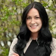 Amber Permenter's Instagram, Twitter & Facebook