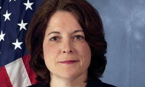 Julia Pierson: veteran agent becomes first woman to lead US secret service 