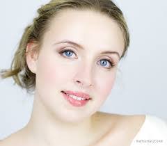 Francesca Middleton's Instagram, Twitter & Facebook