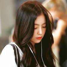 Irene S Side Profile Red Velvet Irene Face Shapes Red Velvet