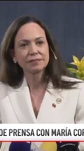 🚨María Corina Machado responde cuando le preguntan sobre una posible  intervención de EE.UU. en Venezuela 🚨