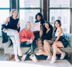 Styling Session At Trunk Club Focusing On The Nike Air Max 720 So Much Fun With These Ladies Of Nike Chicago Miaghogho Air Max Outfit Air Max Nike Air
