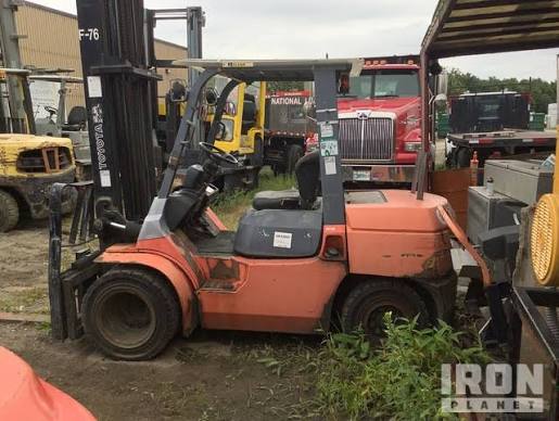Toyota 7FDKU40 Forklift