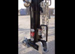 Available with 30k dual latching shift lock gooseneck coupler. Best Gooseneck Hitch Lock For Bulldog Gooseneck Coupler Etrailer Com