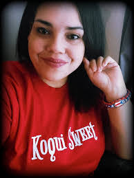 Edwina Thomas's Instagram, Twitter & Facebook