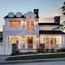 Kristy Wicks On Instagram Corona Del Mar At Sunset A Little White House Love From One Of My Fav White Exterior Houses House Exterior Little White House