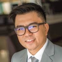 Adrian Umali's Instagram, Twitter & Facebook