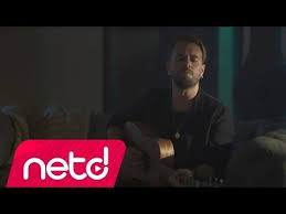 Emre Aydin Beni Vurup Yerde Birakma Youtube Sarkilar Muzik Youtube