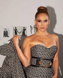 From the outfit to the hair to the chair dancing and lighting, jennifer lopez's american music awards performance sunday night looked very familiar to some. Jennifer Lopez Outfit Instagram 10 12 2020 Celebmafia