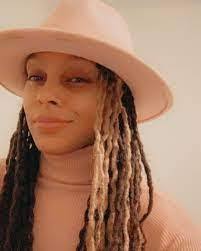 Lashonda Cross's Instagram, Twitter & Facebook