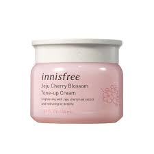 The jeju volcanic clay treats pores by removing blackheads and other impurities. Innisfree Jeju Cherry Blossom Tone Up Cream Buy Online In Germany At Desertcart De Productid 118309280