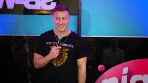 Ein zweiter preis für felix lobrecht. Enkel Trick So Beklaut Man Alte Menschen Richtig Felix Lobrecht Nightwash Live 2019 Clip Aus Folge 2