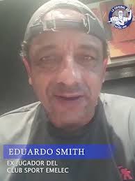 EDUARDO SMITH EX GLORIA DEL CLUB SE UNE A LOS SALUDOS