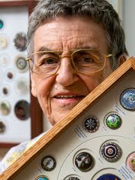 Regional button club hosts state event