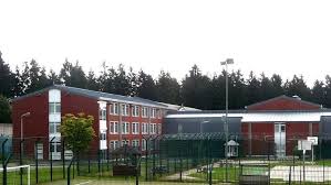 Buren Bei Paderborn Randale In Deutschlands Grosstem Abschiebegefangnis Der Spiegel Panorama Style At Home Spiegel Deutschland