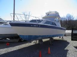 Chris Craft Catalina 291 For Sale In Alexandria Virginia View Pictures And Details Of This Boat Or Search For Mor Power Boats Chris Craft Boats Classic Yachts