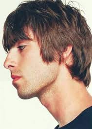 Footage taken during the concert shows liam, 47. Liam Gallagher Haircuts List Of Hairstyles Of English Singer And Songwriter Men S Hairstyles Haircut X New 2020